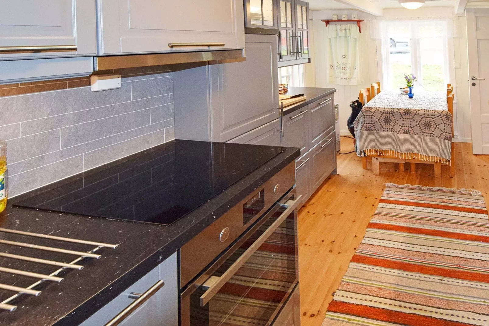 04212 SKOTTESTAD HEIMEN-Intérieur