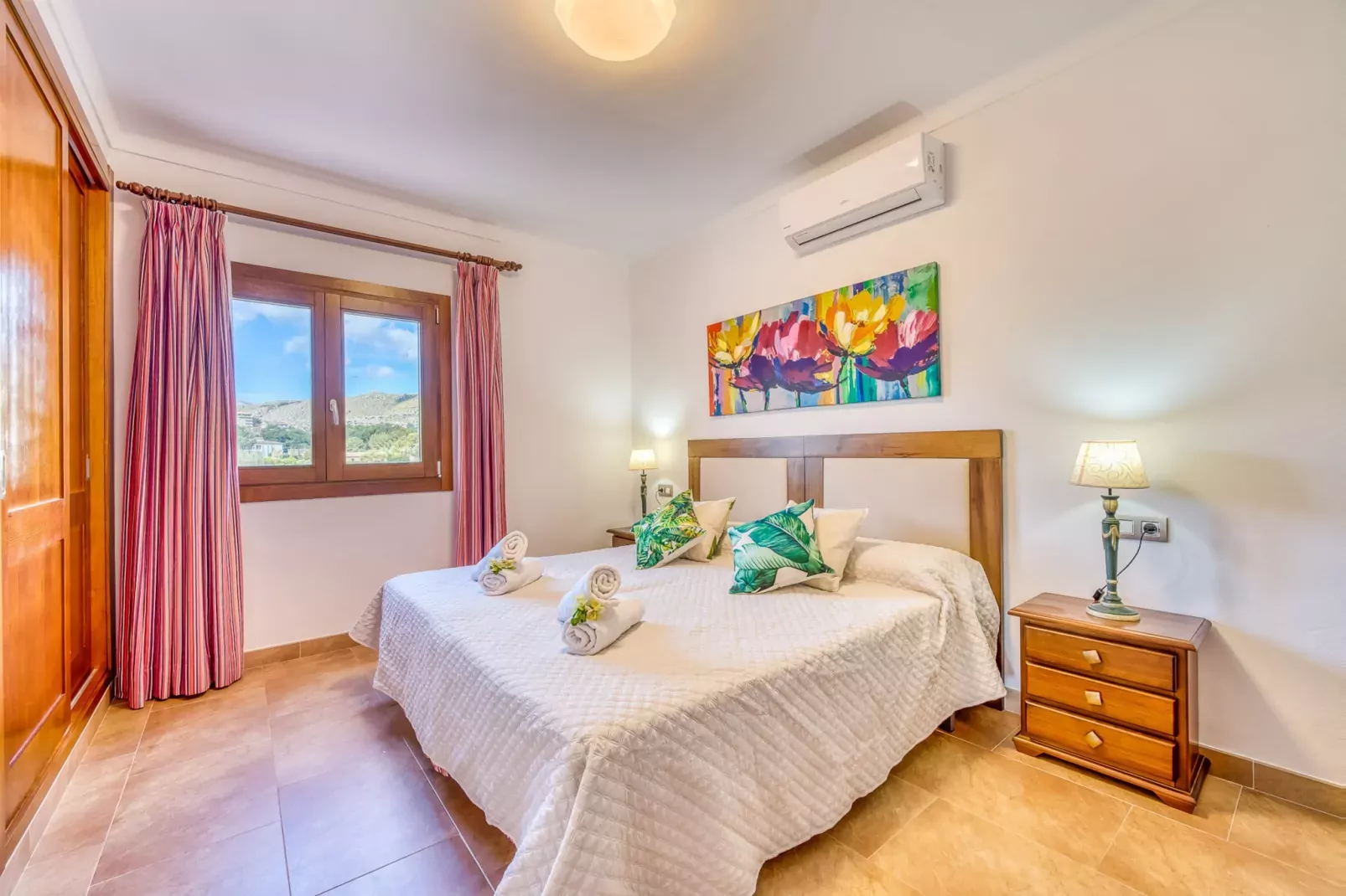 Villa Pintor-Bedroom