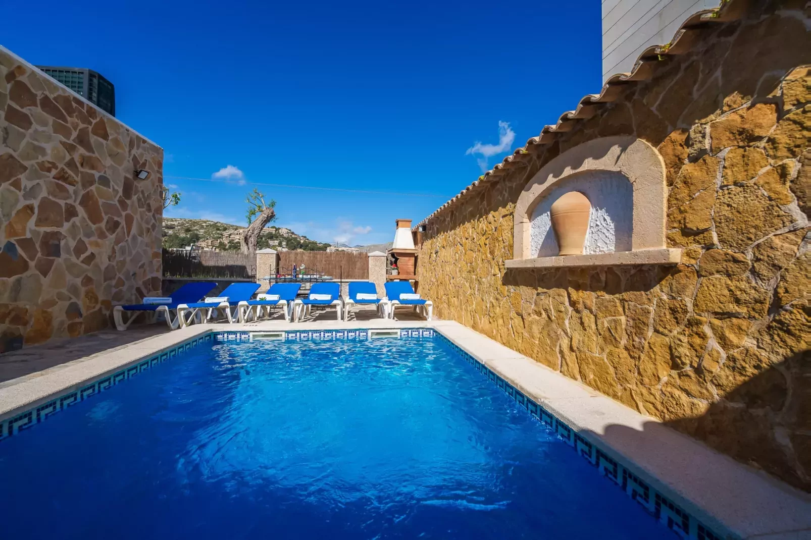 Villa Pintor-View summer