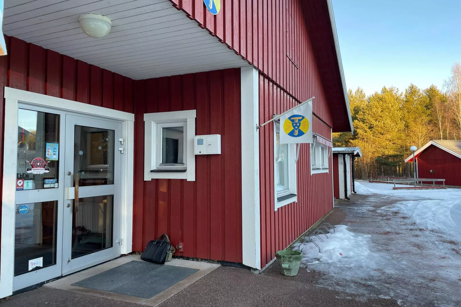 Dubbelrum med WC och delad dusch-Außenbereich