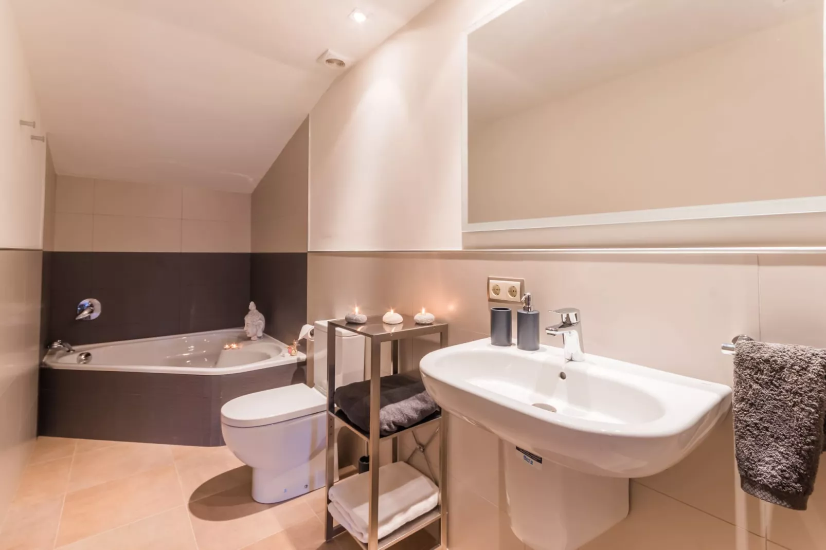Pleta 8 PAX-Badezimmer