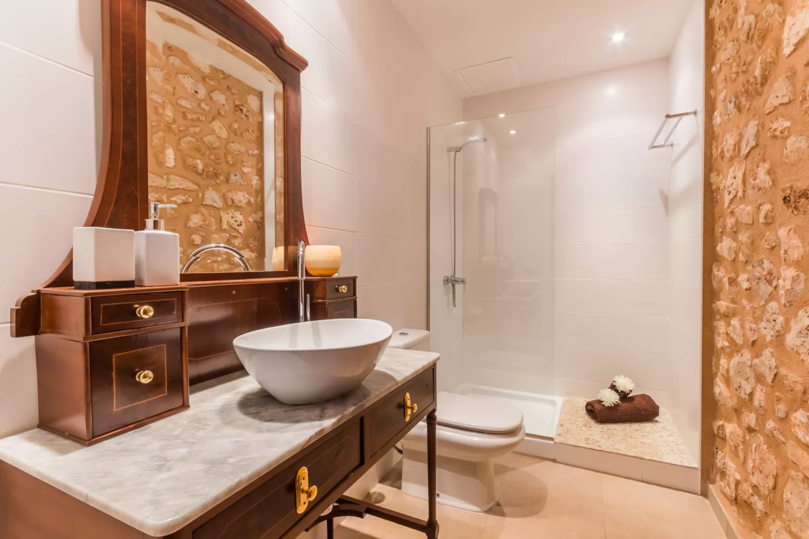 Pleta 8 PAX-Badezimmer