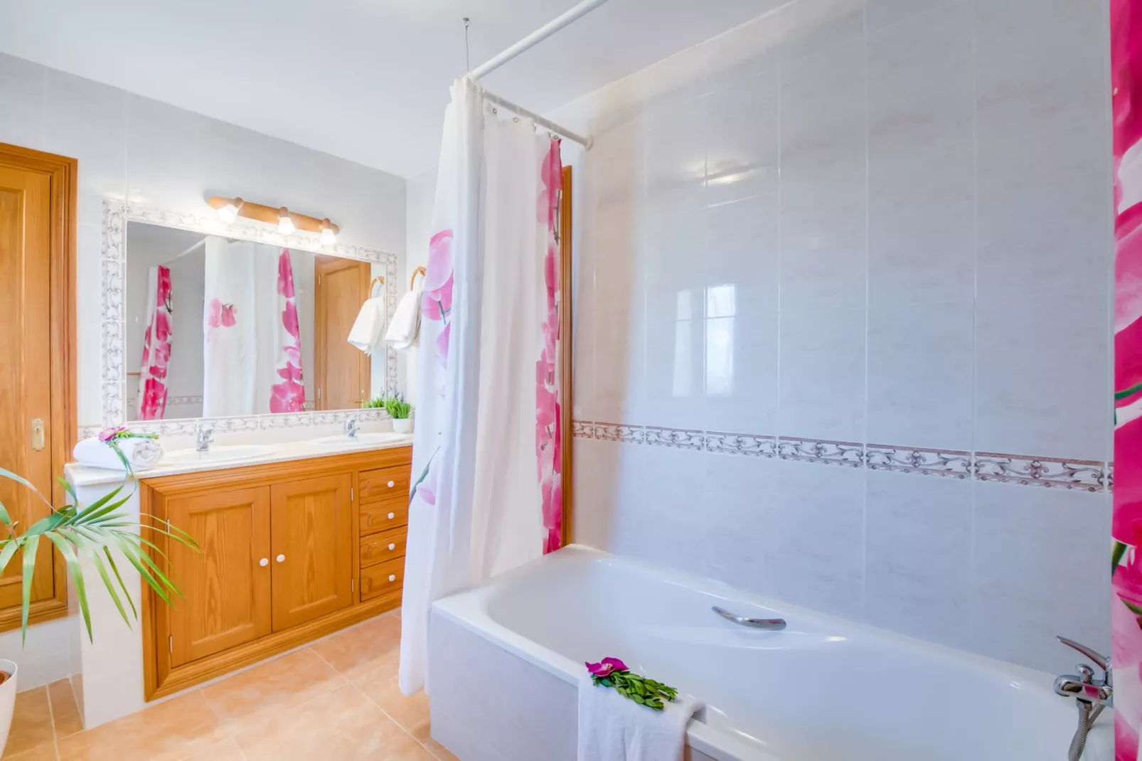 Can Bielo-Bathroom