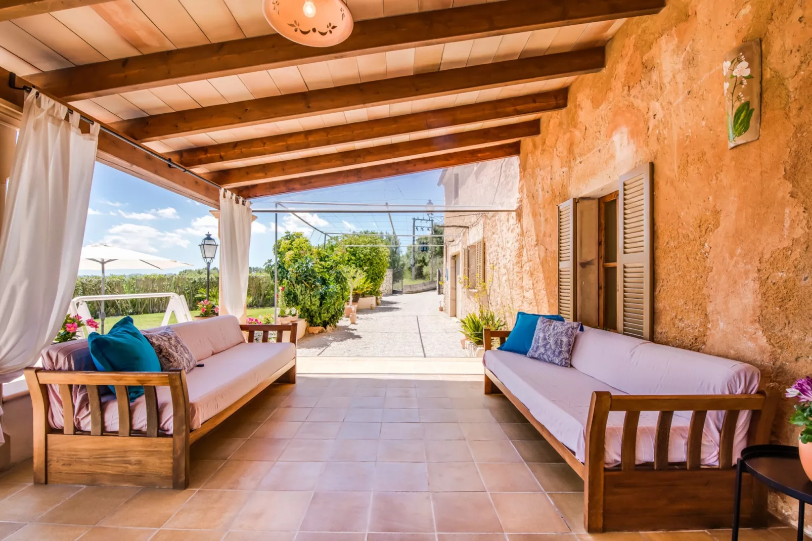 Can Bielo-Terrace