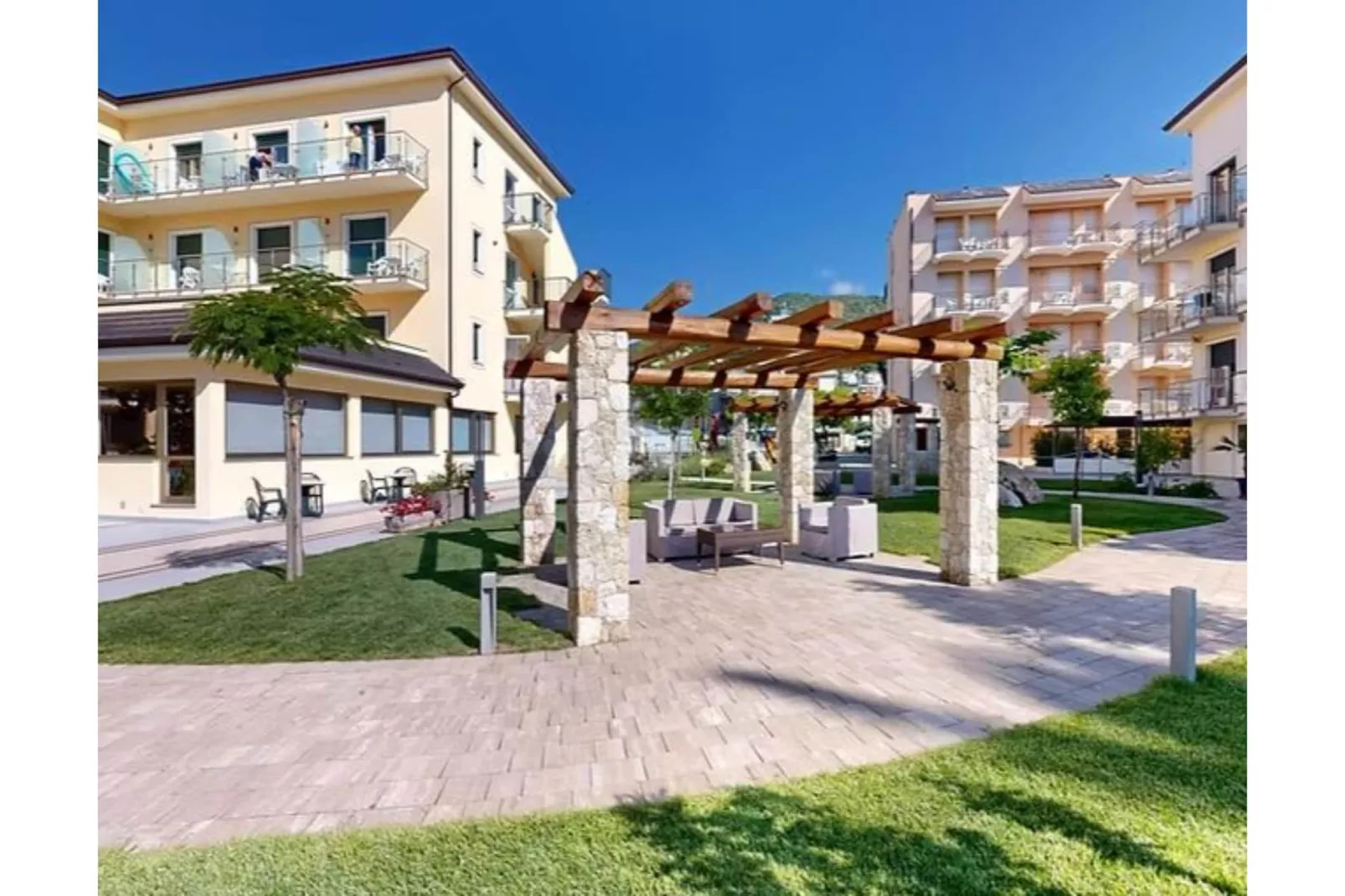 Residence Miriam - APARTMENT TWO BEDROOMS-Gardens summer