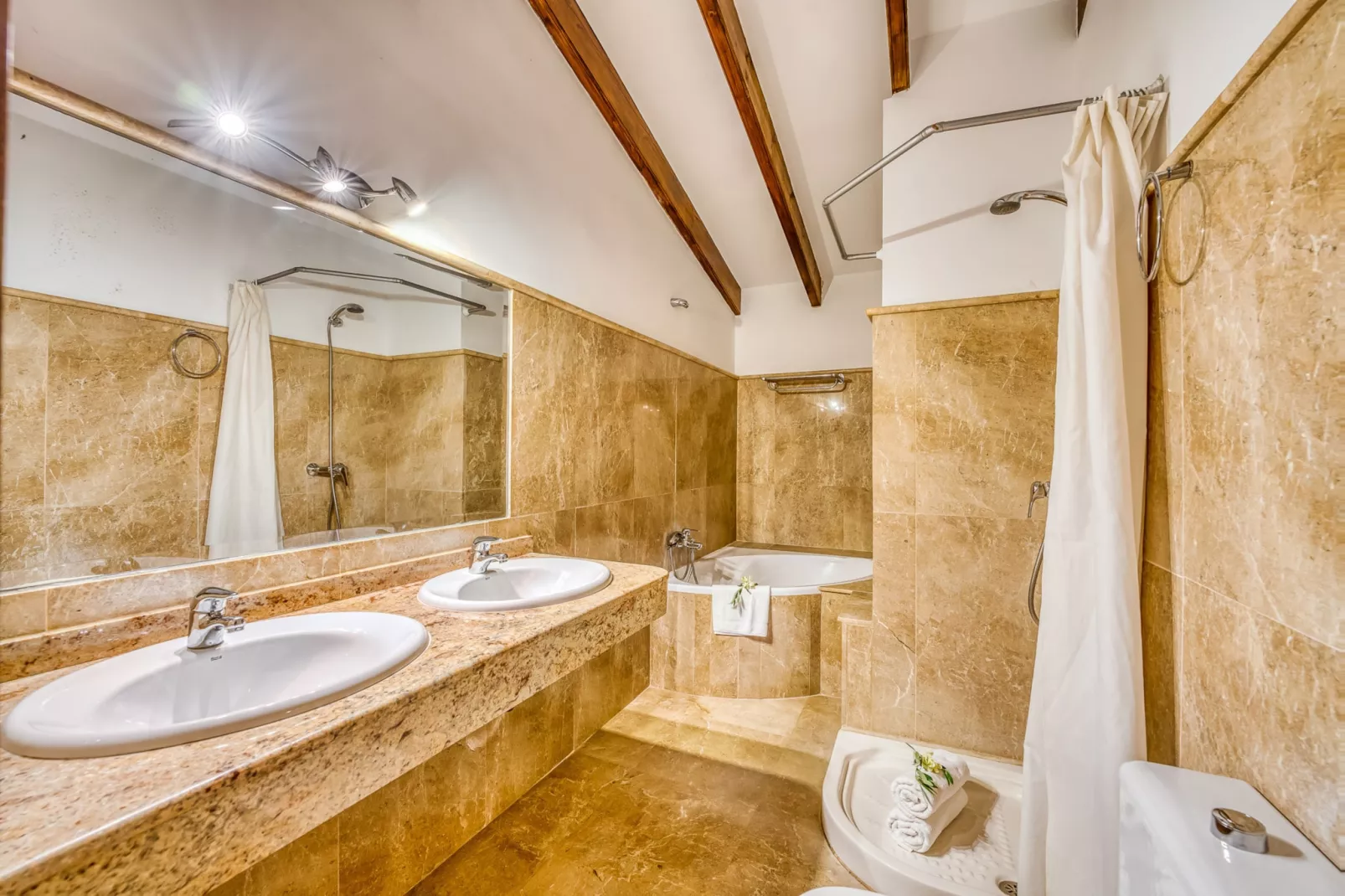 Son Perxa-Bathroom