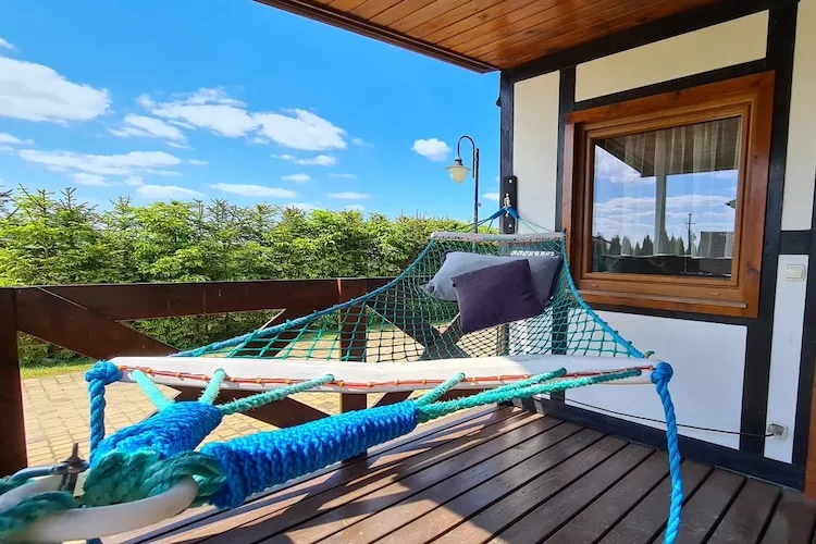 Parterowe domki wakacyjne dla max 3 osób w Bobolinie-Terrassenbalkon
