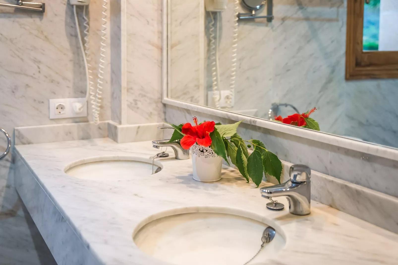 El Palmeral-Bathroom