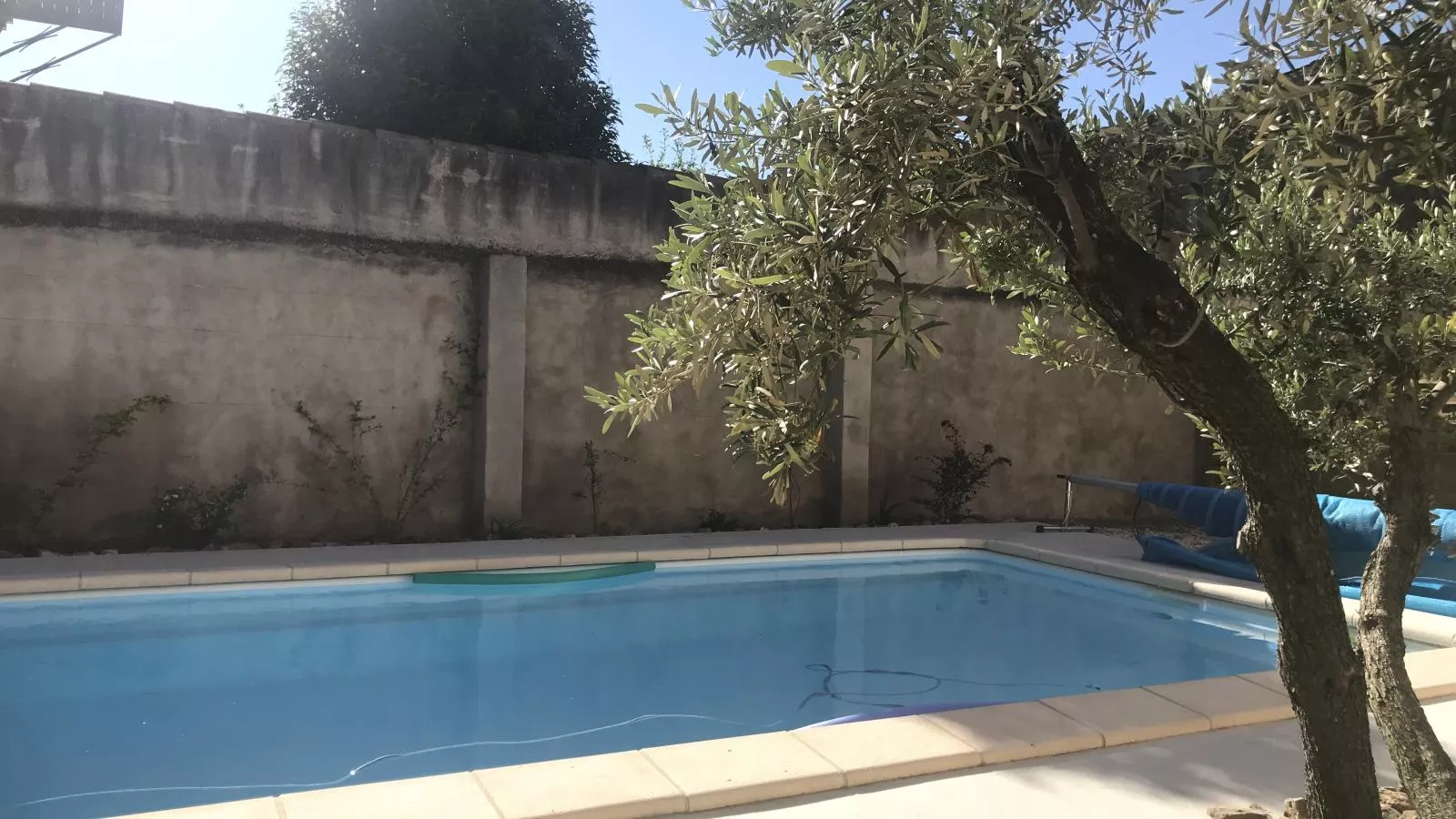 Maison de vacances Olonzac-Pool