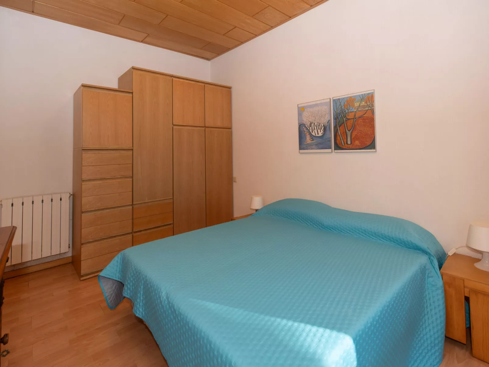 Endine-Inside