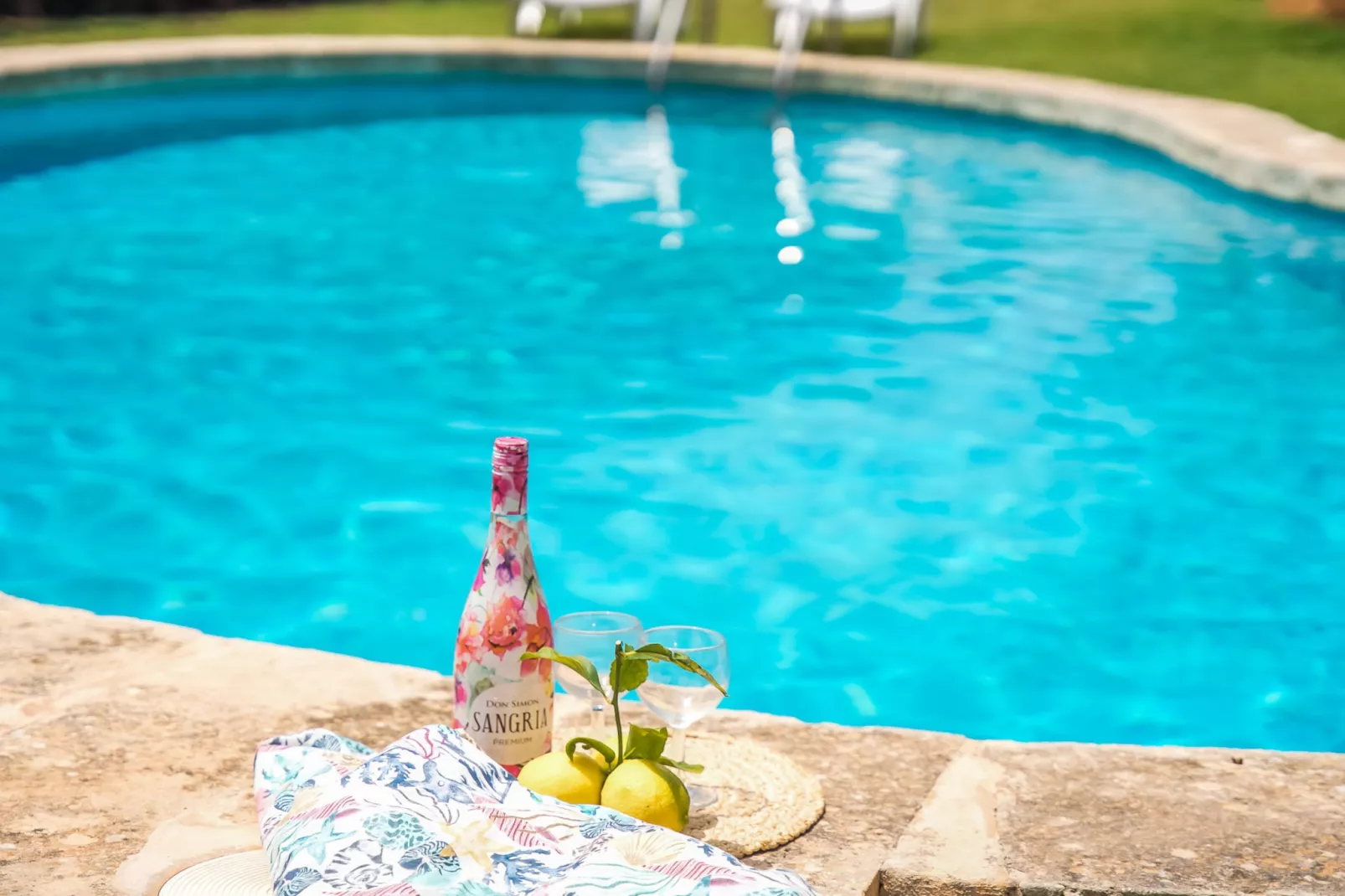 Rosas 28-Pool