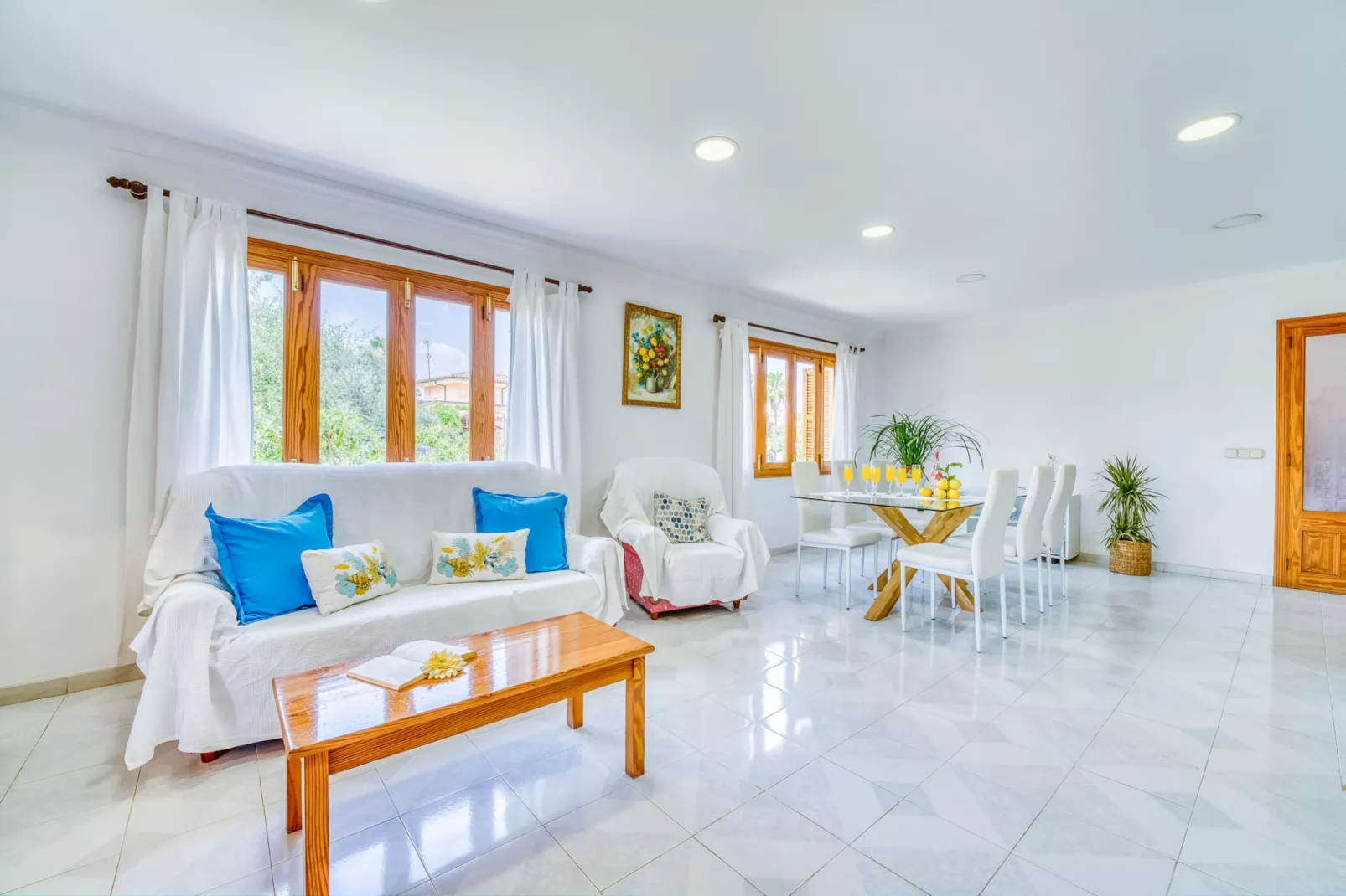 Rosas 28-Living room