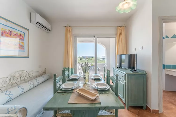 Le Residence del Maria Rosaria Orosei - Bilo 5-Dining room