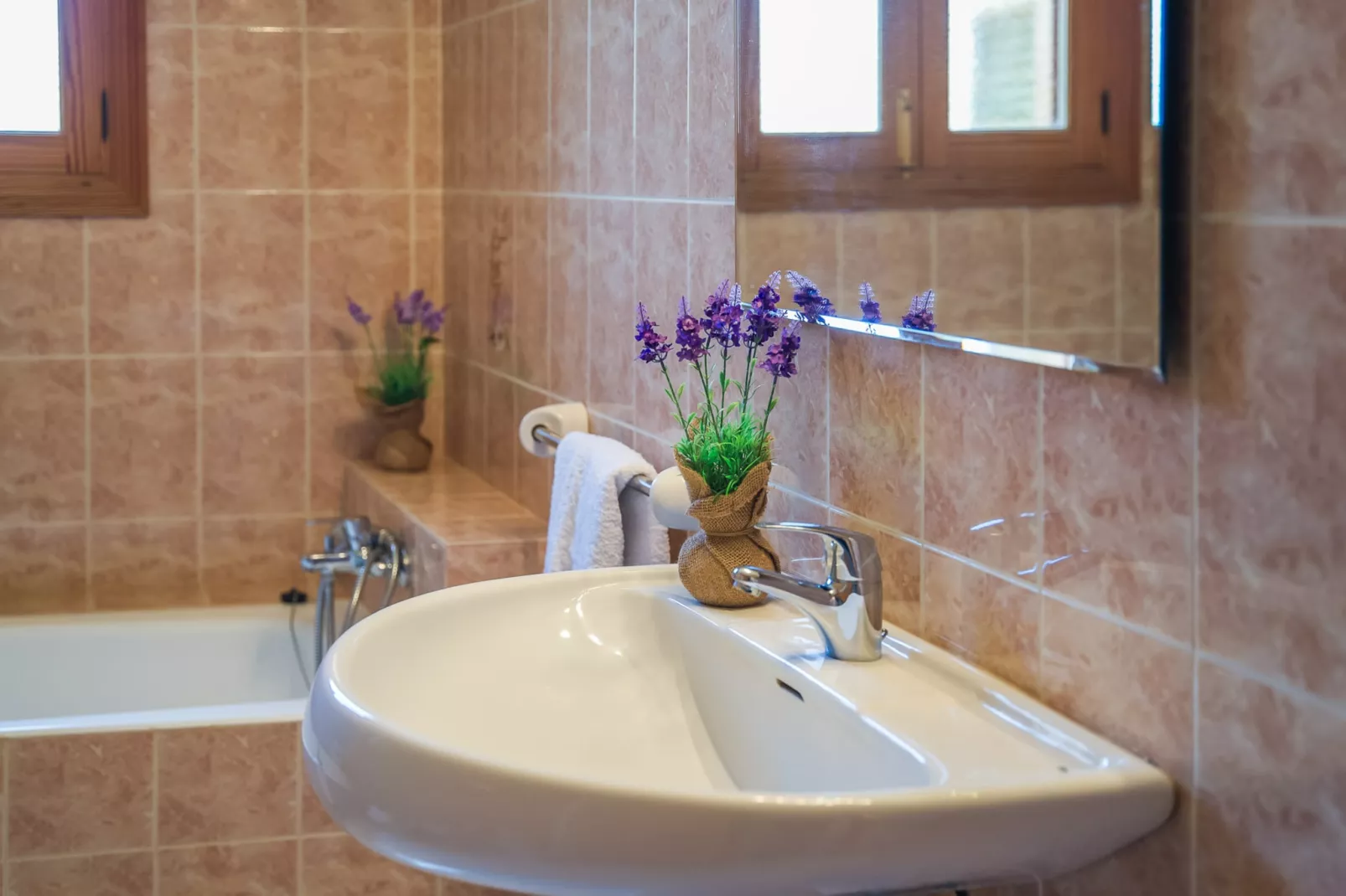 Rosas 28-Bathroom