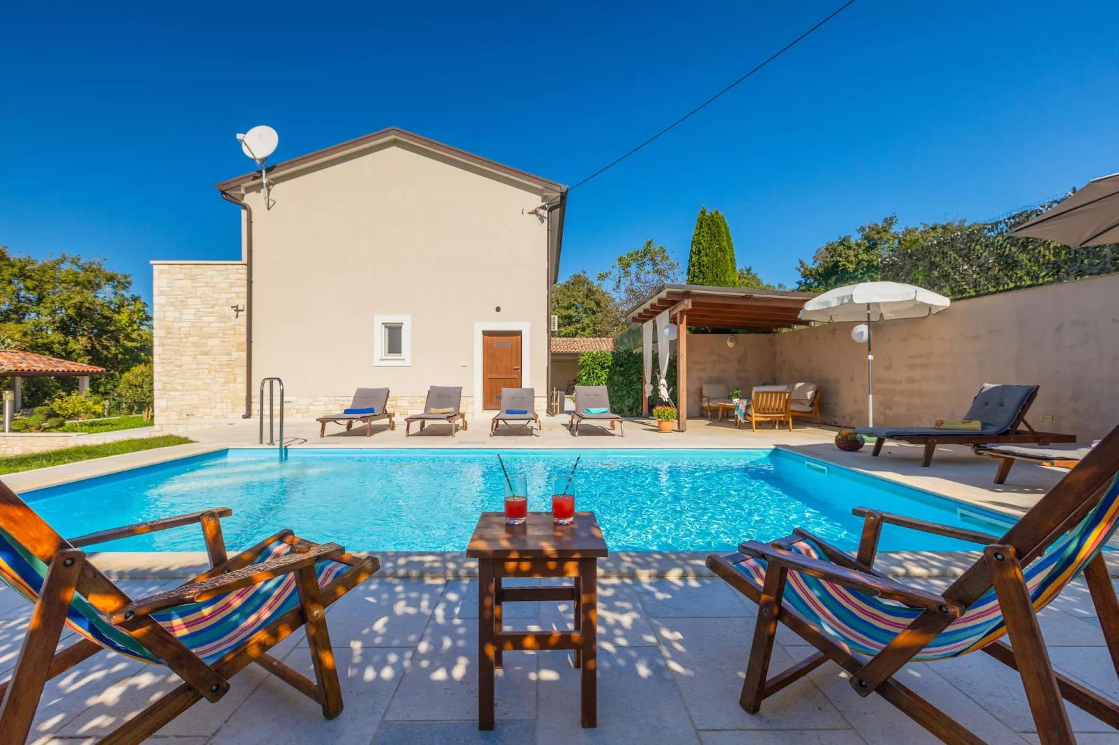 Villa Lasa-Pool