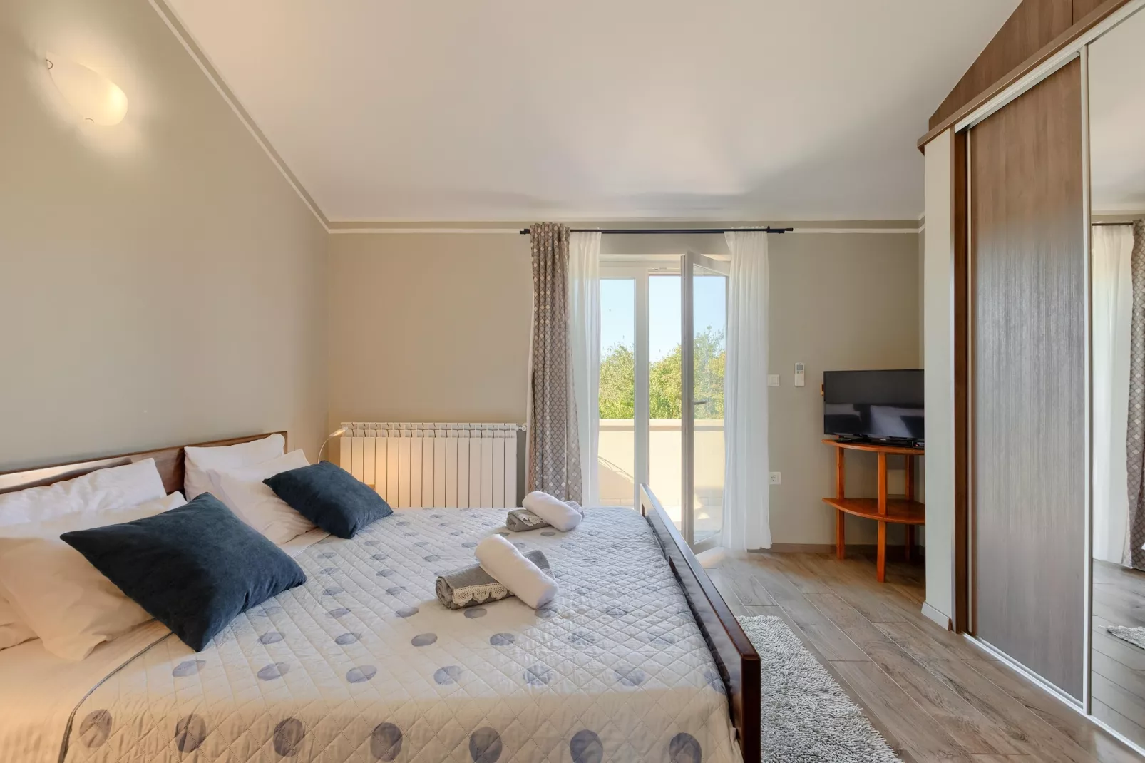 Villa Lasa-Bedroom