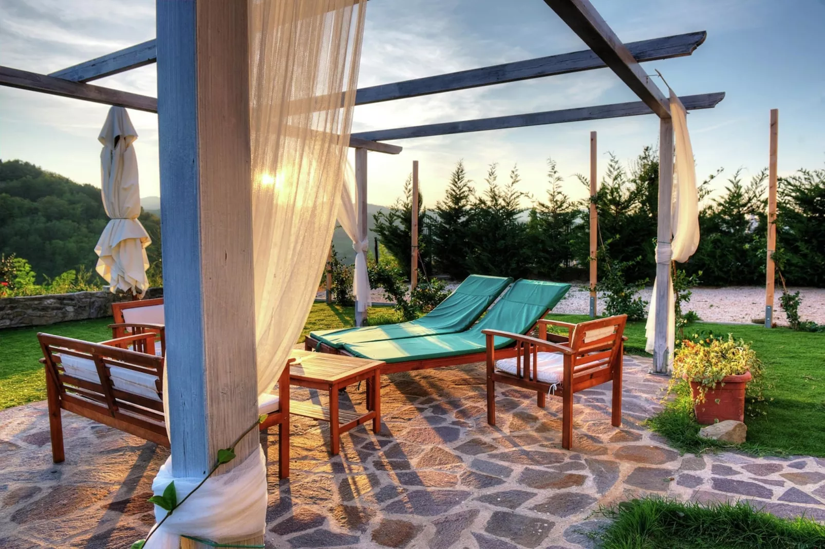 Villa intera-Terrace balcony