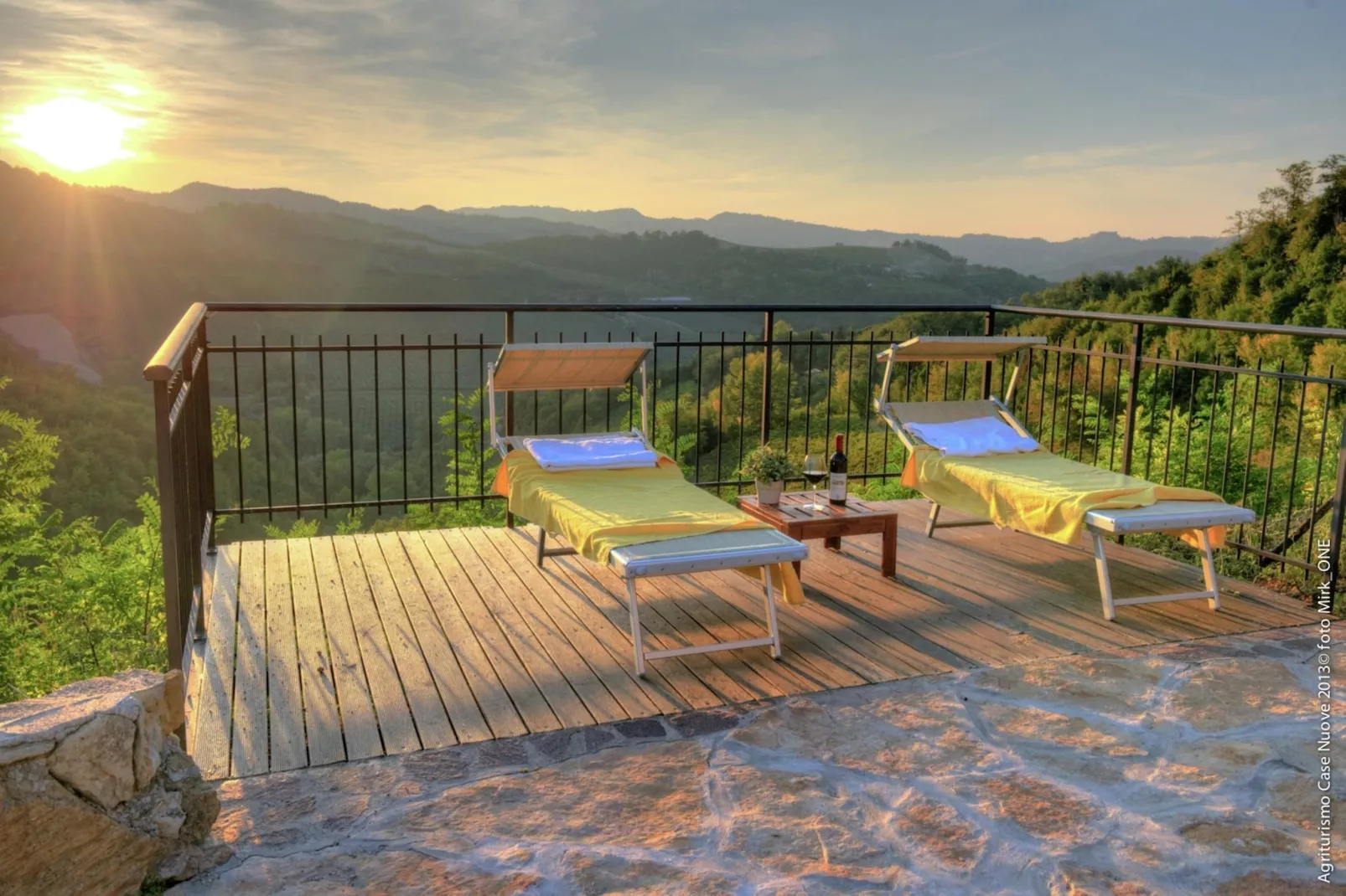 Villa intera-Terrace balcony