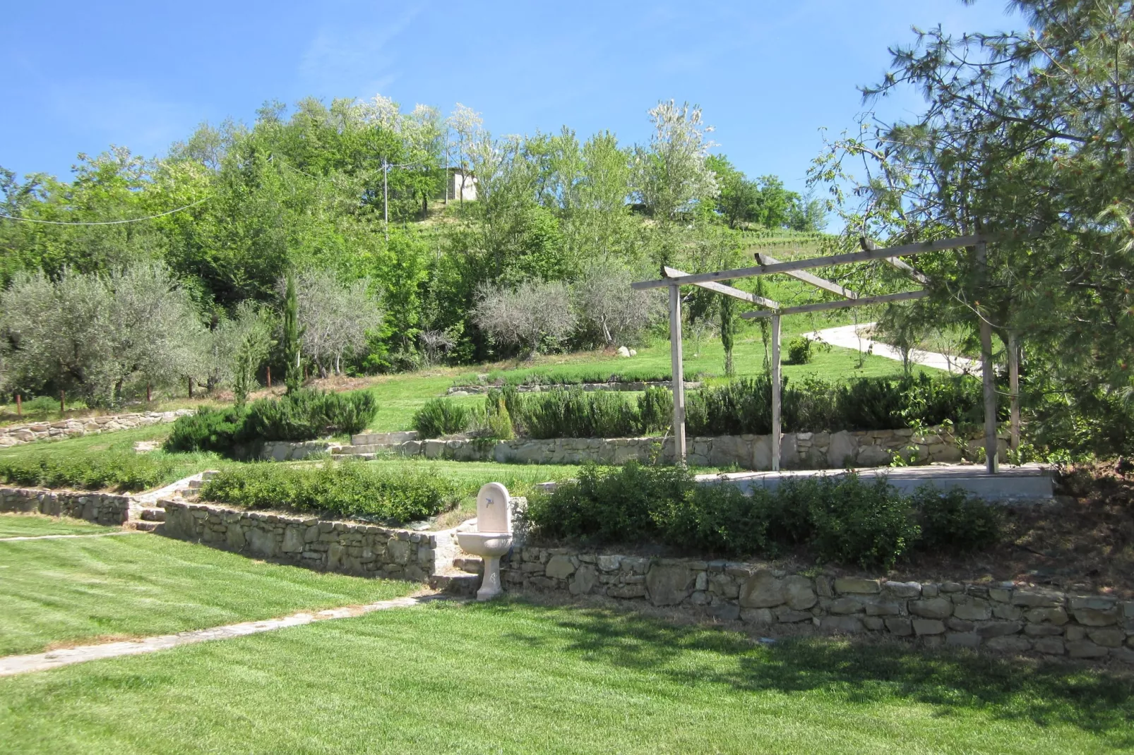 Villa intera-Gardens summer