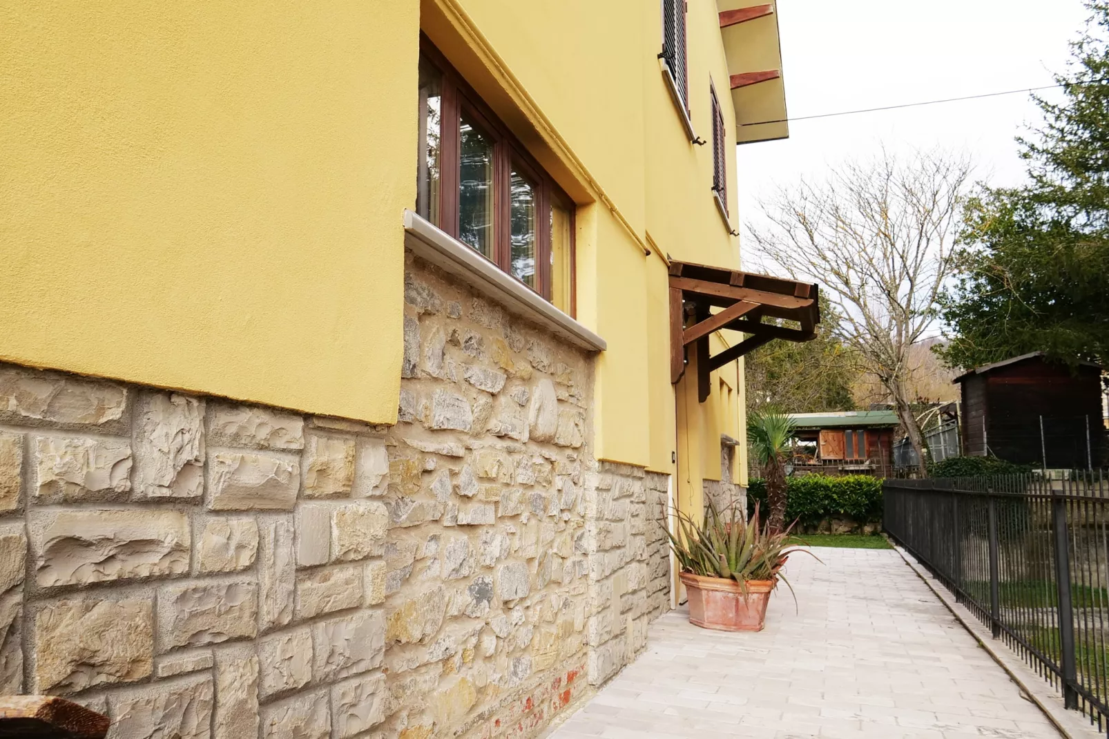 Casa Carlotta-Exterior summer