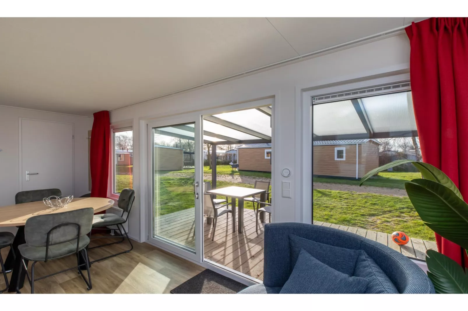Chalet - Camping de Duinhoeve 'Bosdier'-Living room