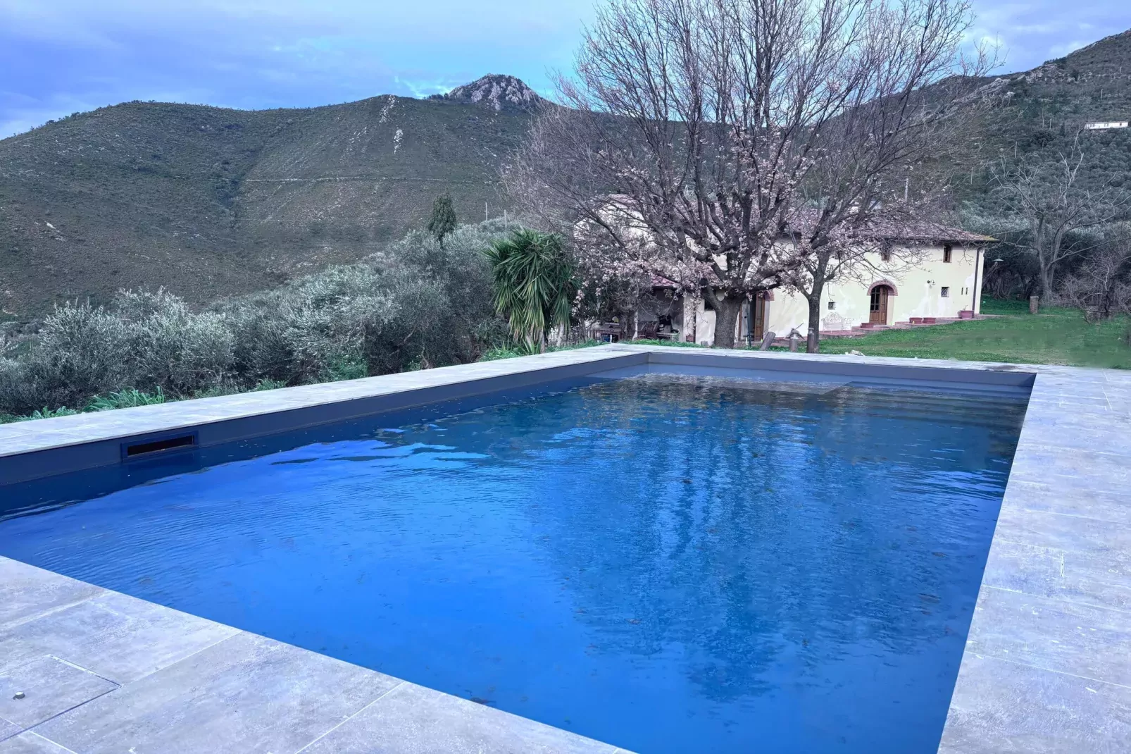 Tenuta del Serra-Schwimmbad