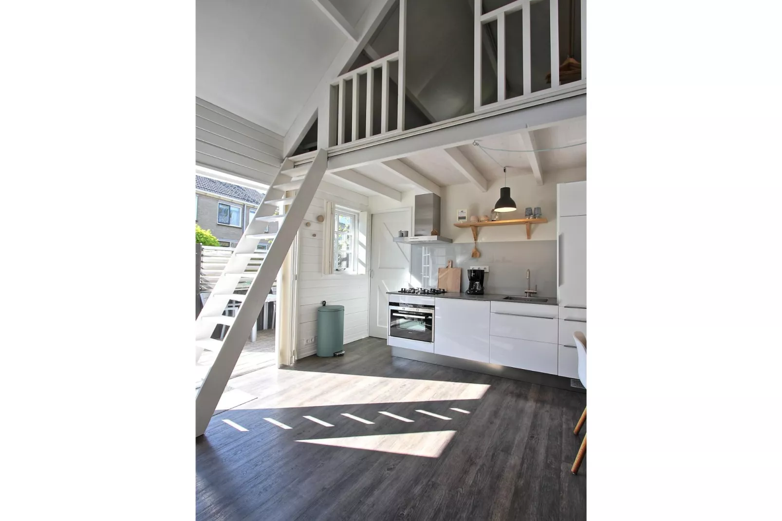Lijsterhofstraat 13 - Knusse vakantiewoning nabij strand en centrum-Kitchen