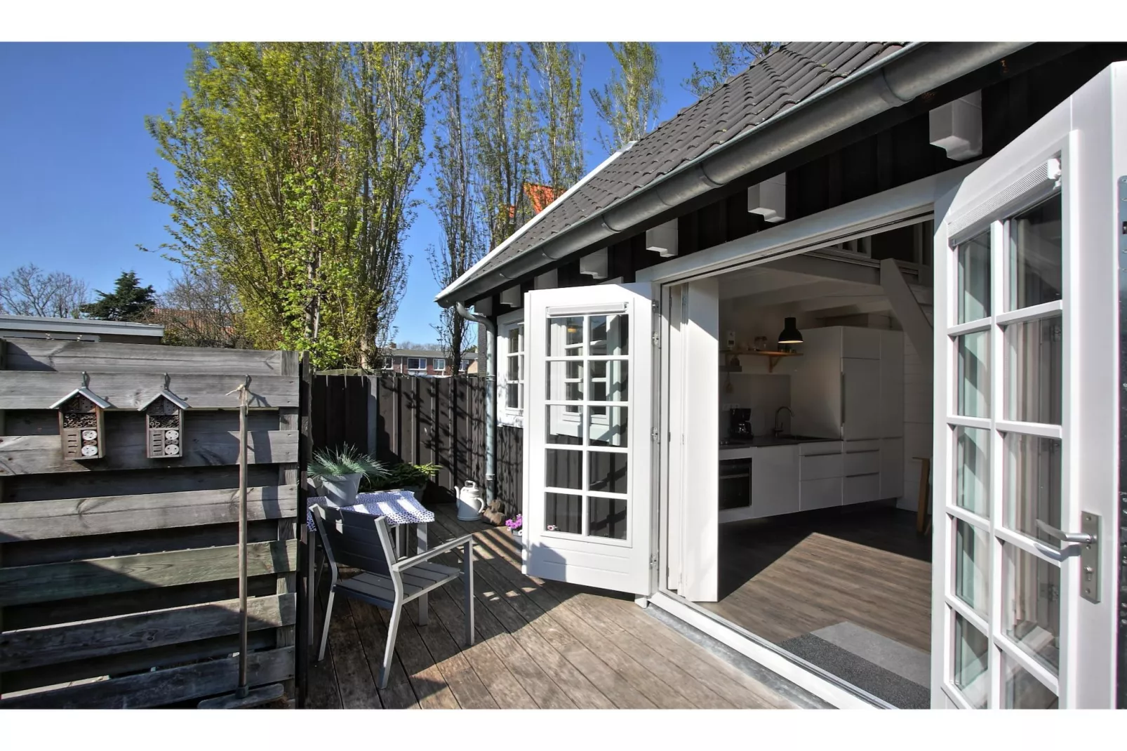 Lijsterhofstraat 13 - Knusse vakantiewoning nabij strand en centrum-Terrace balcony