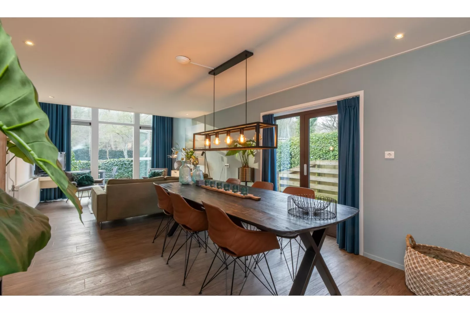 WoesteHoeve-Living room