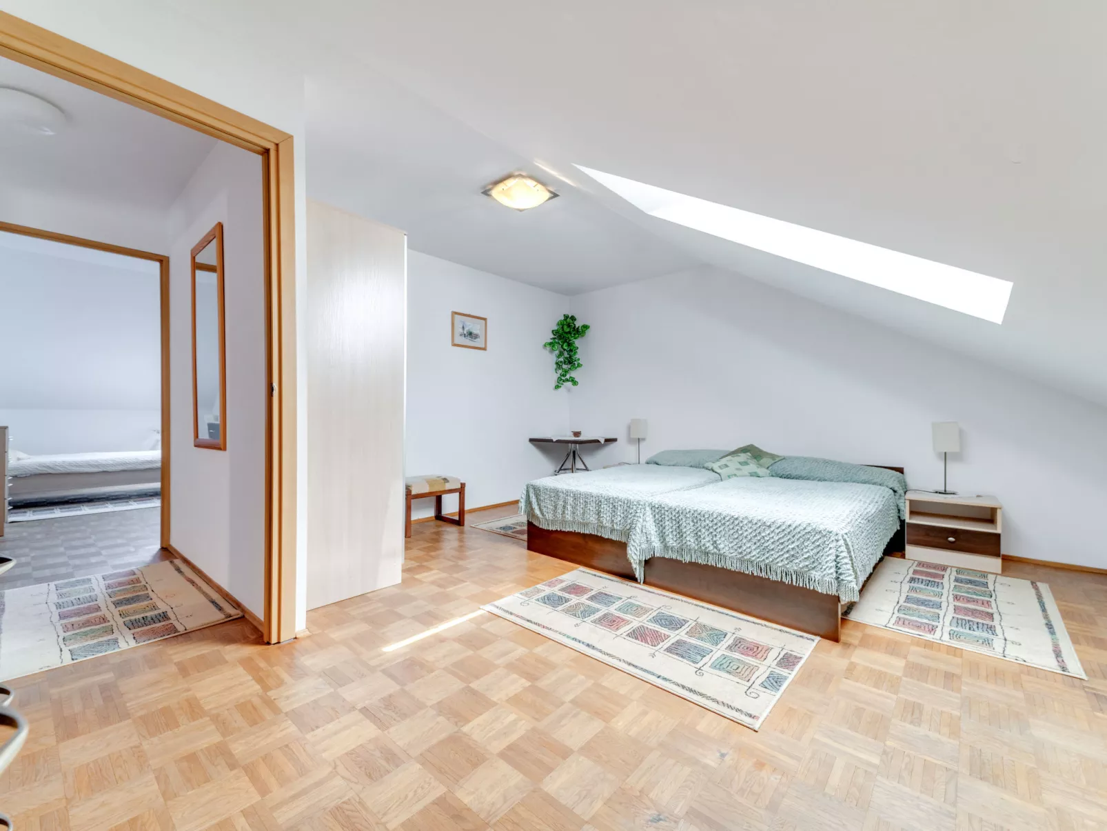 Królowej Jadwigi-Inside