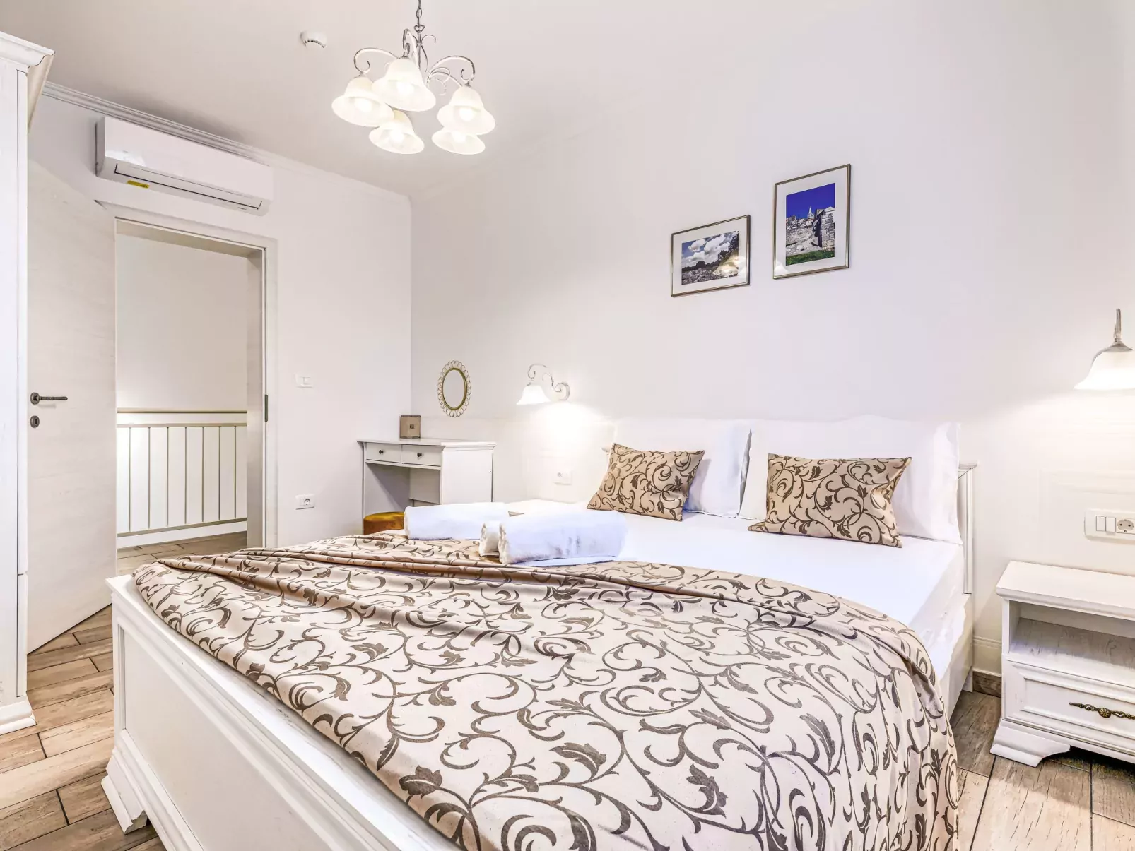 Villa Dream Place-Inside