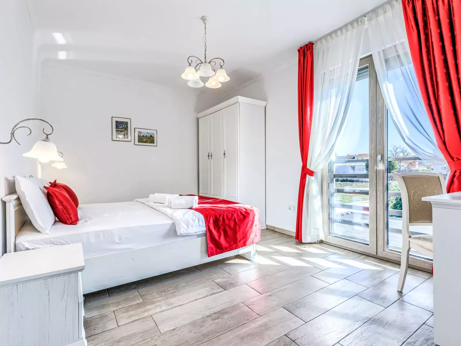 Villa Dream Place-Inside