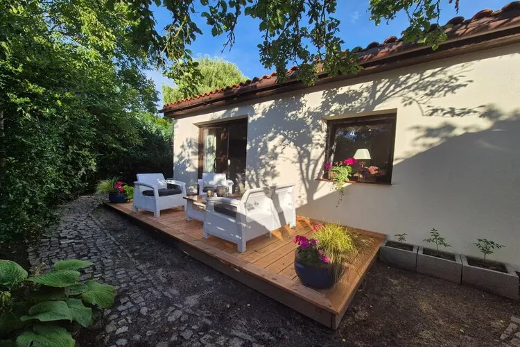 Dom wakacyjny z sauną i jacuzzi dla 2 osób Lubin-Terrace balcony