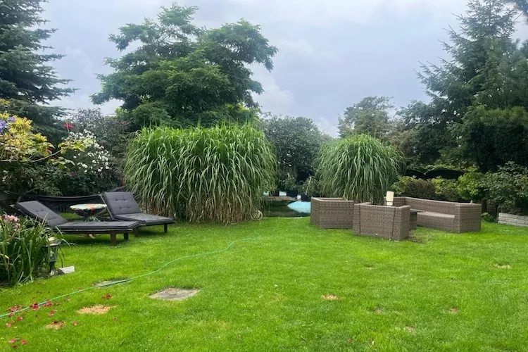 Dom wakacyjny z sauną i jacuzzi dla 2 osób Lubin-Gardens summer