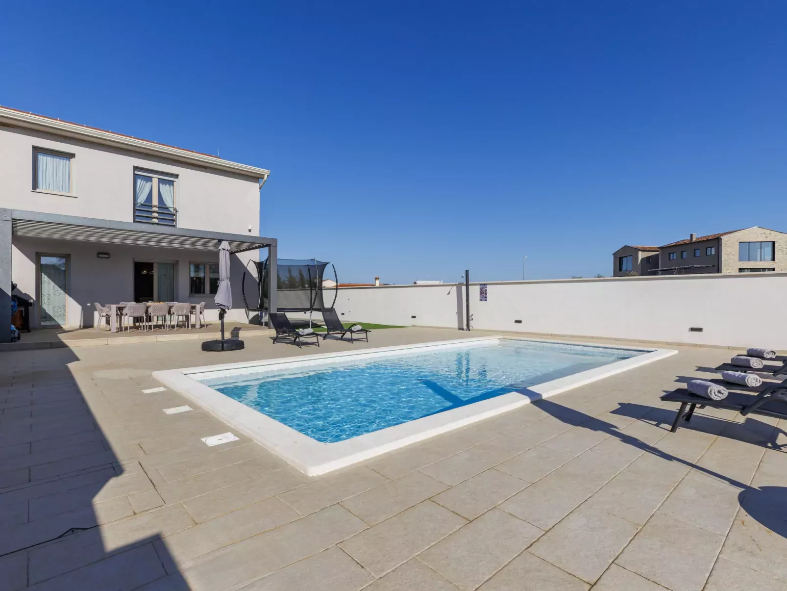 Villa Dream Place-Outside