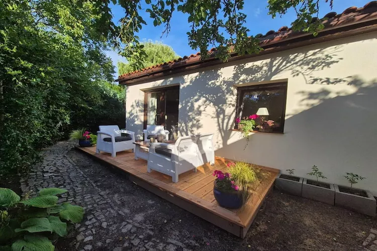 Dom wakacyjny z sauną i jacuzzi dla 4 osób Lubin-Terrassenbalkon