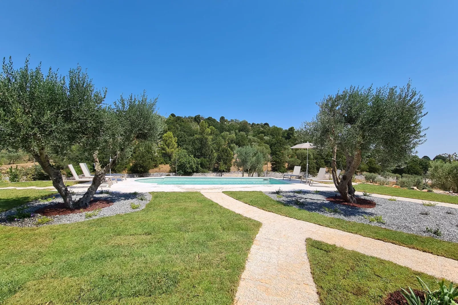 Dimora Maria Charming Home Cisternino - 11 pax-Gardens summer