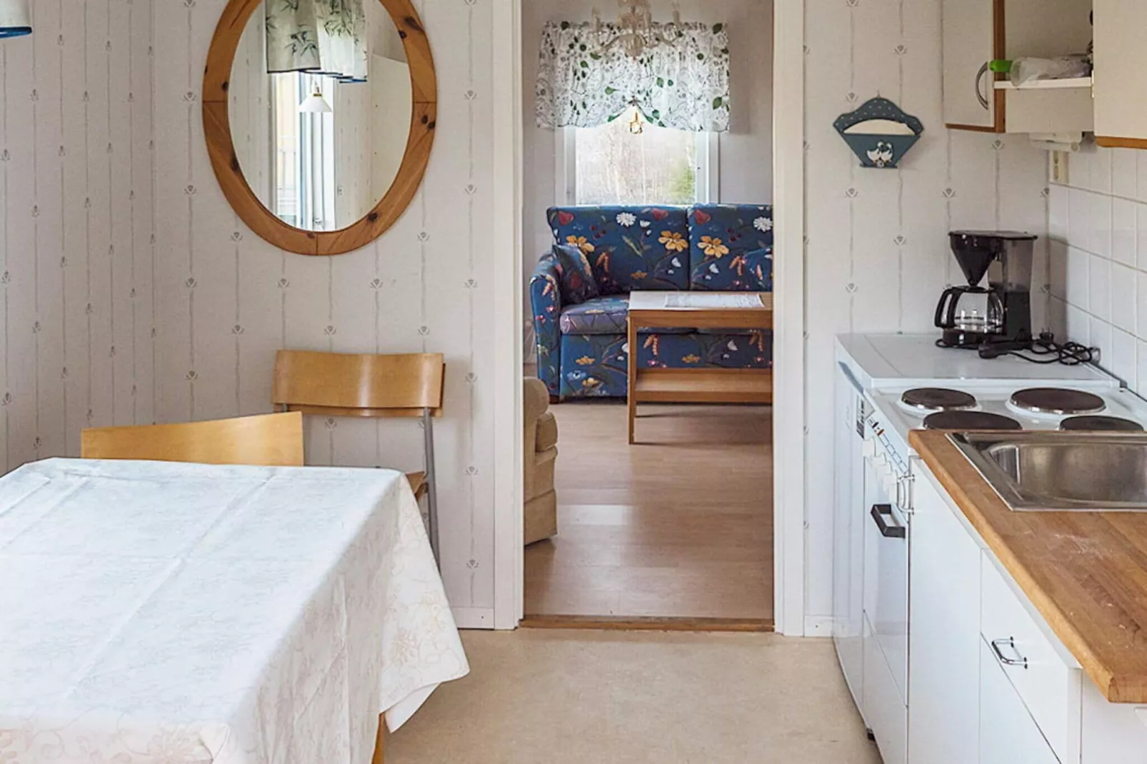 4 person holiday home in HÄLLEVADSHOLM-By Traum-Indoor