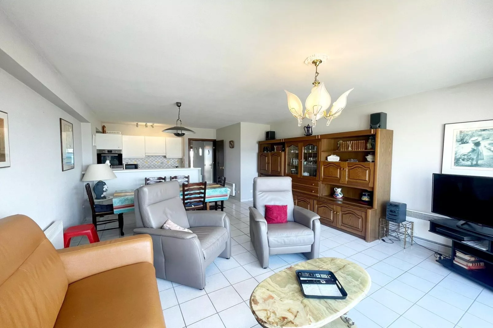 EPERNAY 10702/ 7A-Wohnzimmer