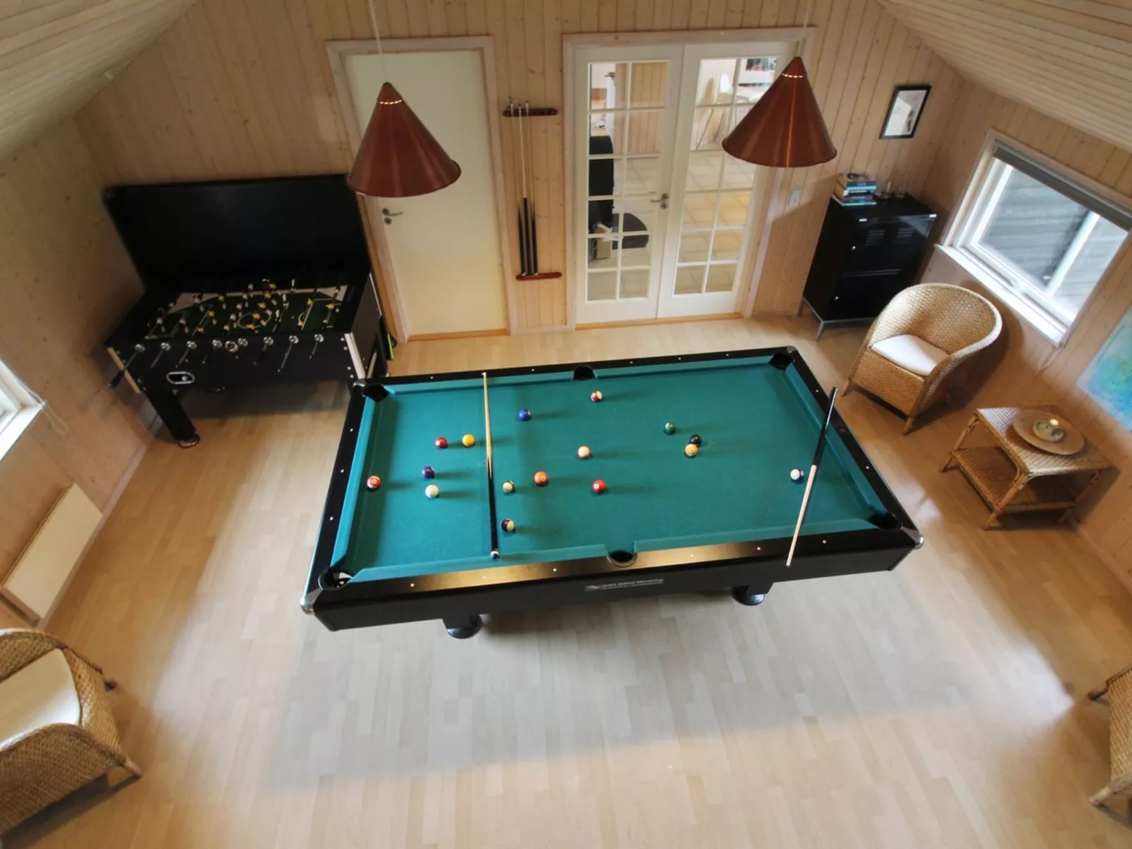"Synnöve" - 550m from the sea-Inside