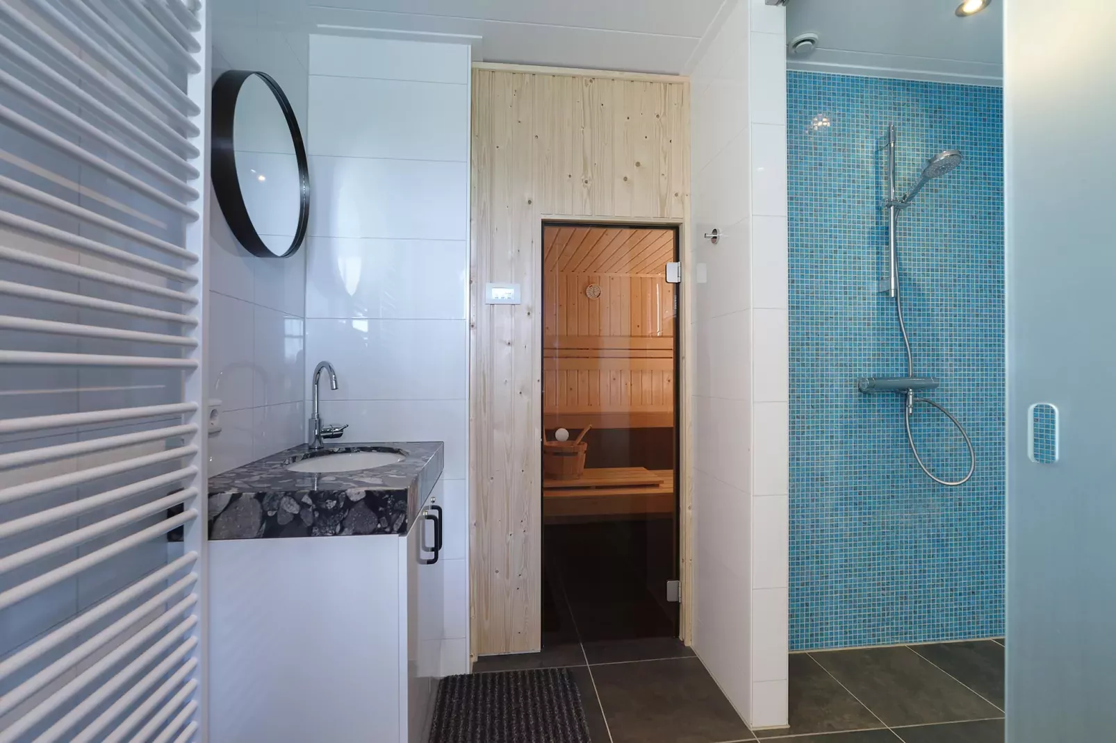Game Villa-Badezimmer