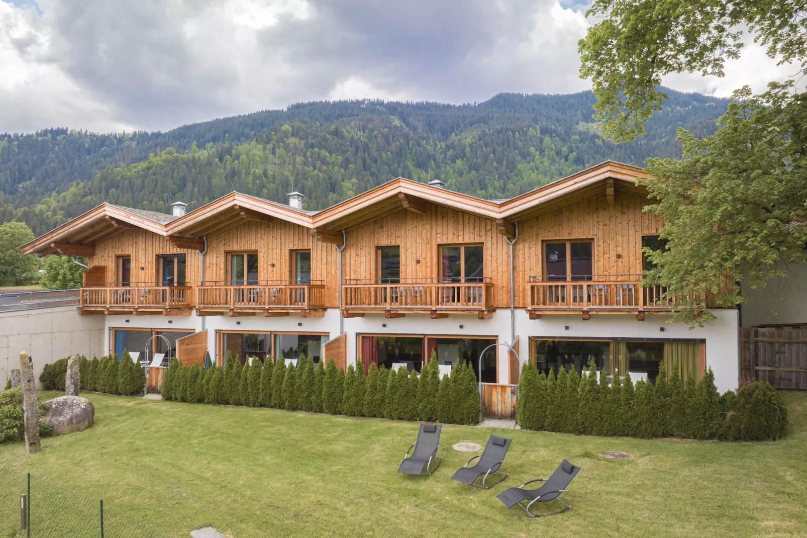 Dorfresort Kitzbühel 11-Exterior summer
