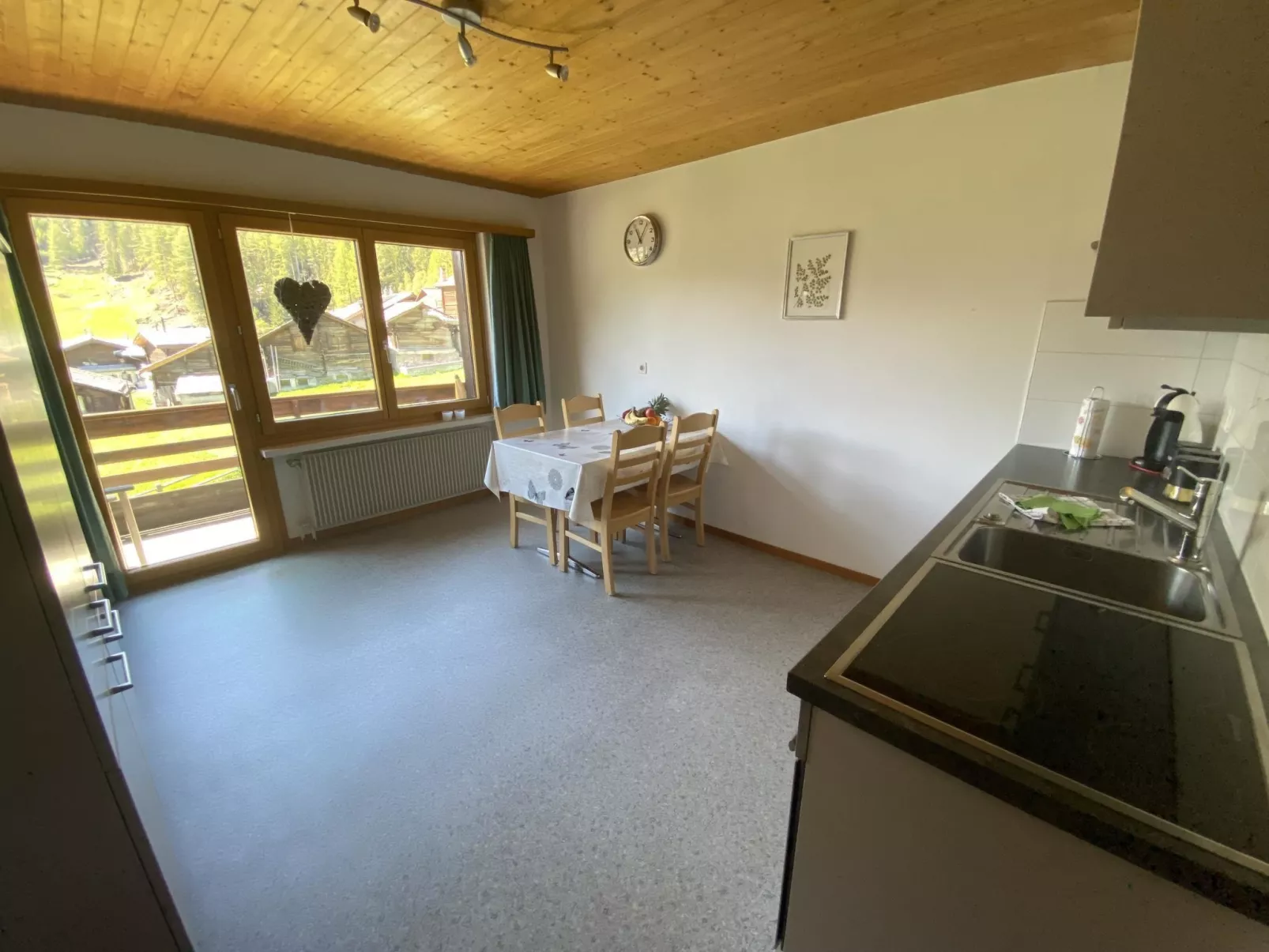 Apartments Carmena-Inside