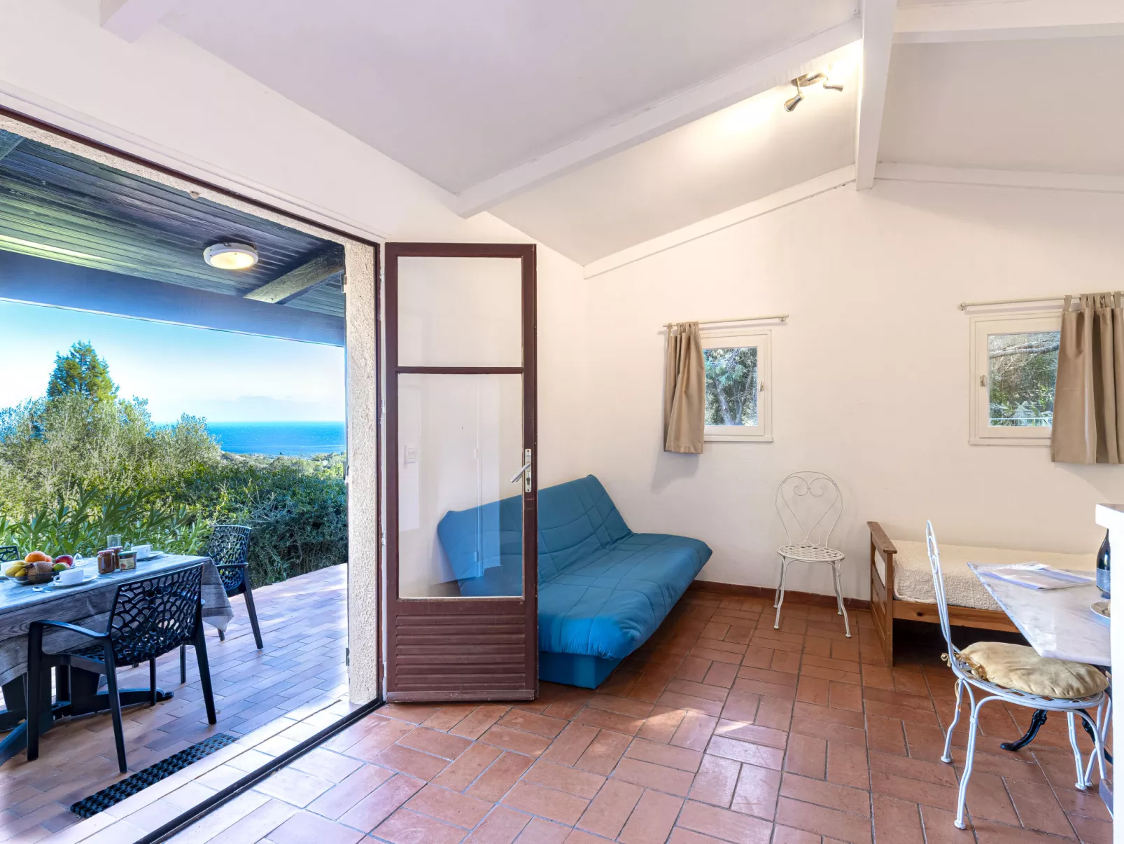 Casa Tonnara-Inside