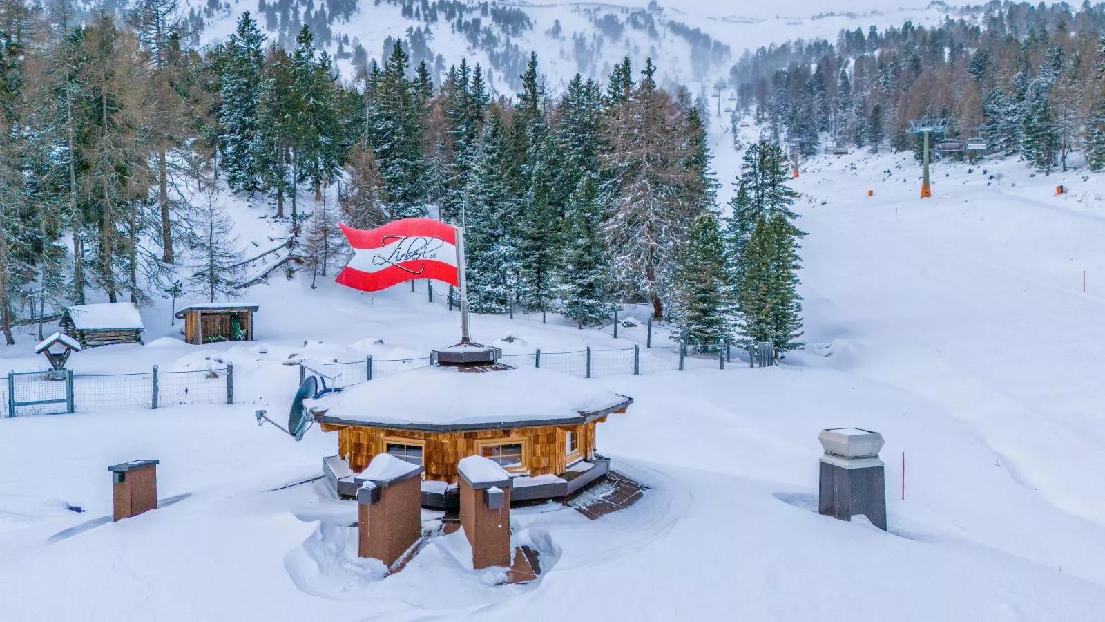 Deluxe Zirberl Top 1-Exterior winter