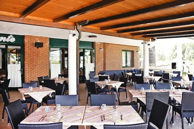 Ferienanlage La Cecinella Villaggio Turistico Cecina Mare Typ Bilo E -Villette-piano terra- CORBEZZOLO-Living room
