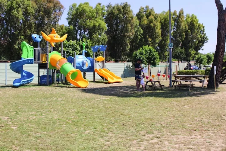 Ferienanlage La Cecinella Villaggio Turistico Cecina Mare Typ Trilo  F Villette GINEPRO-Gardens summer