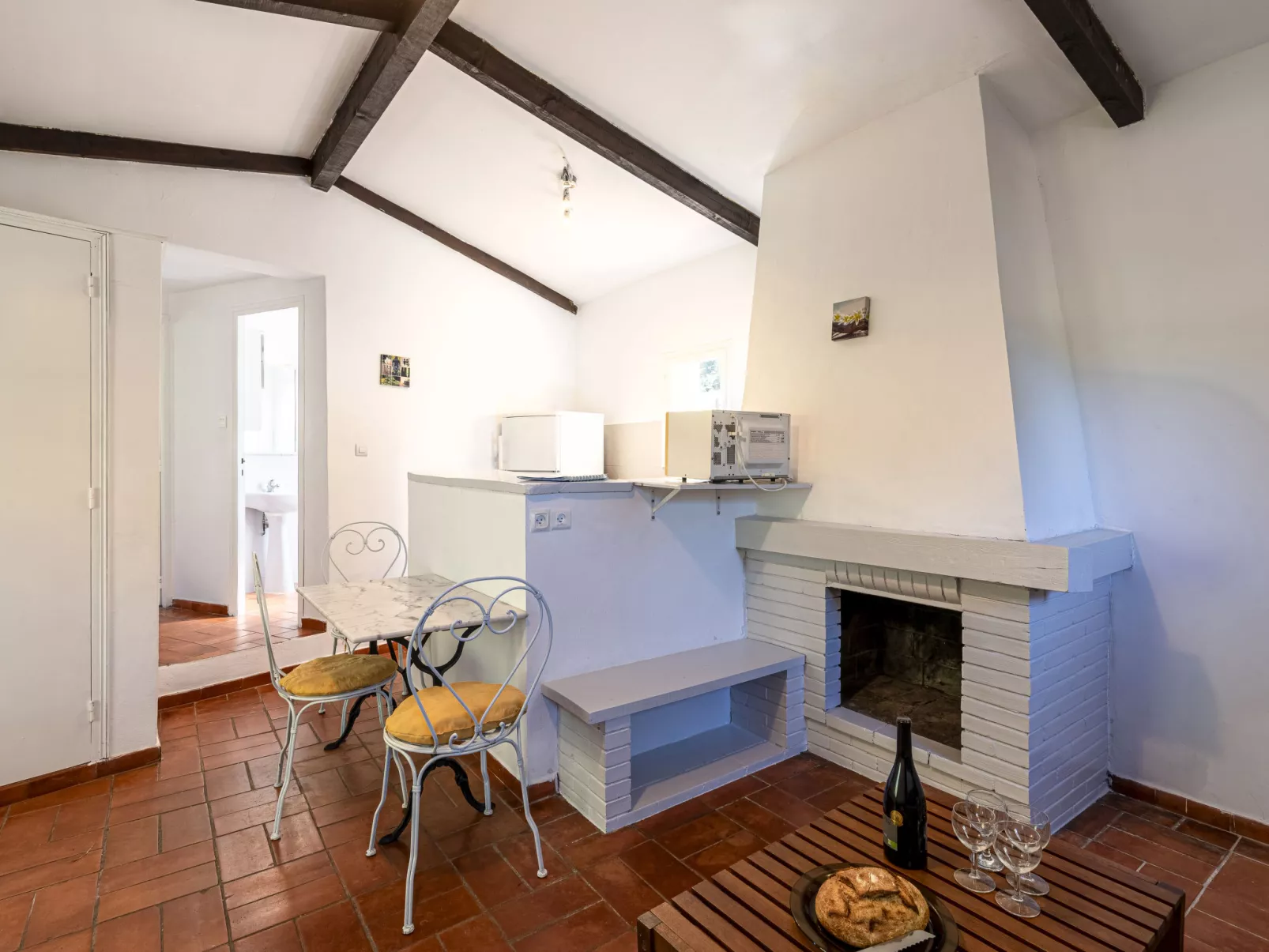Casa Lavezzi-Inside