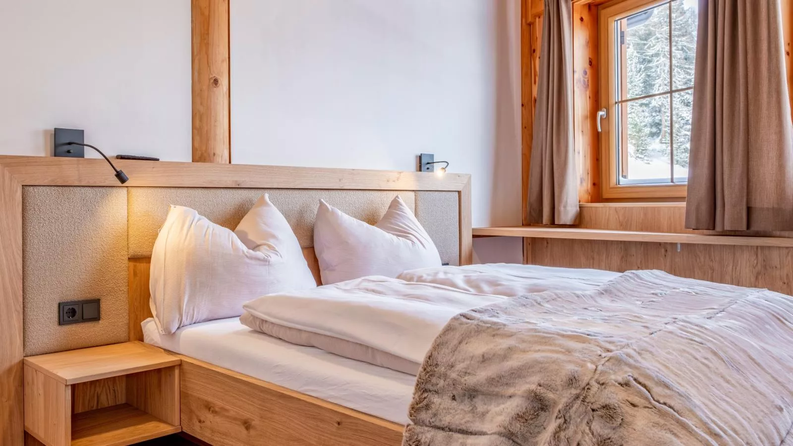 Deluxe Zirberl Top 6-Schlafzimmer