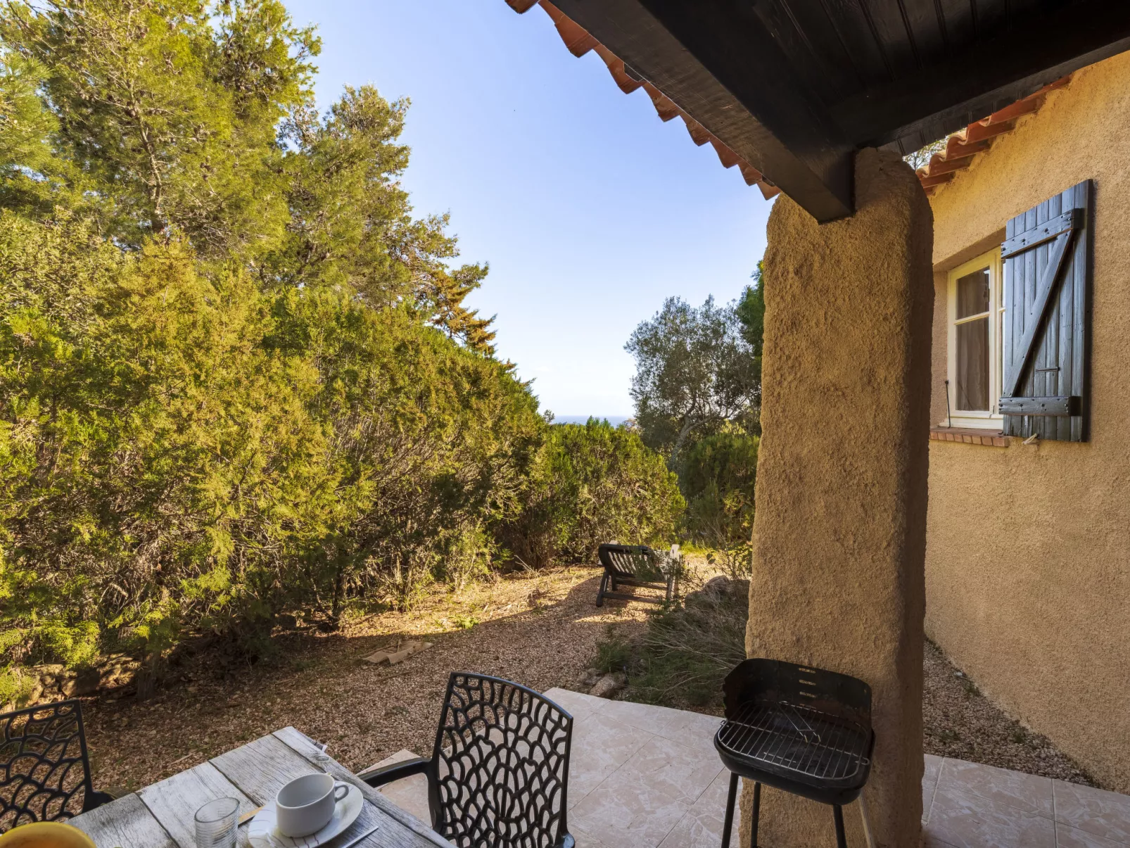 Casa Lavezzi-Outside